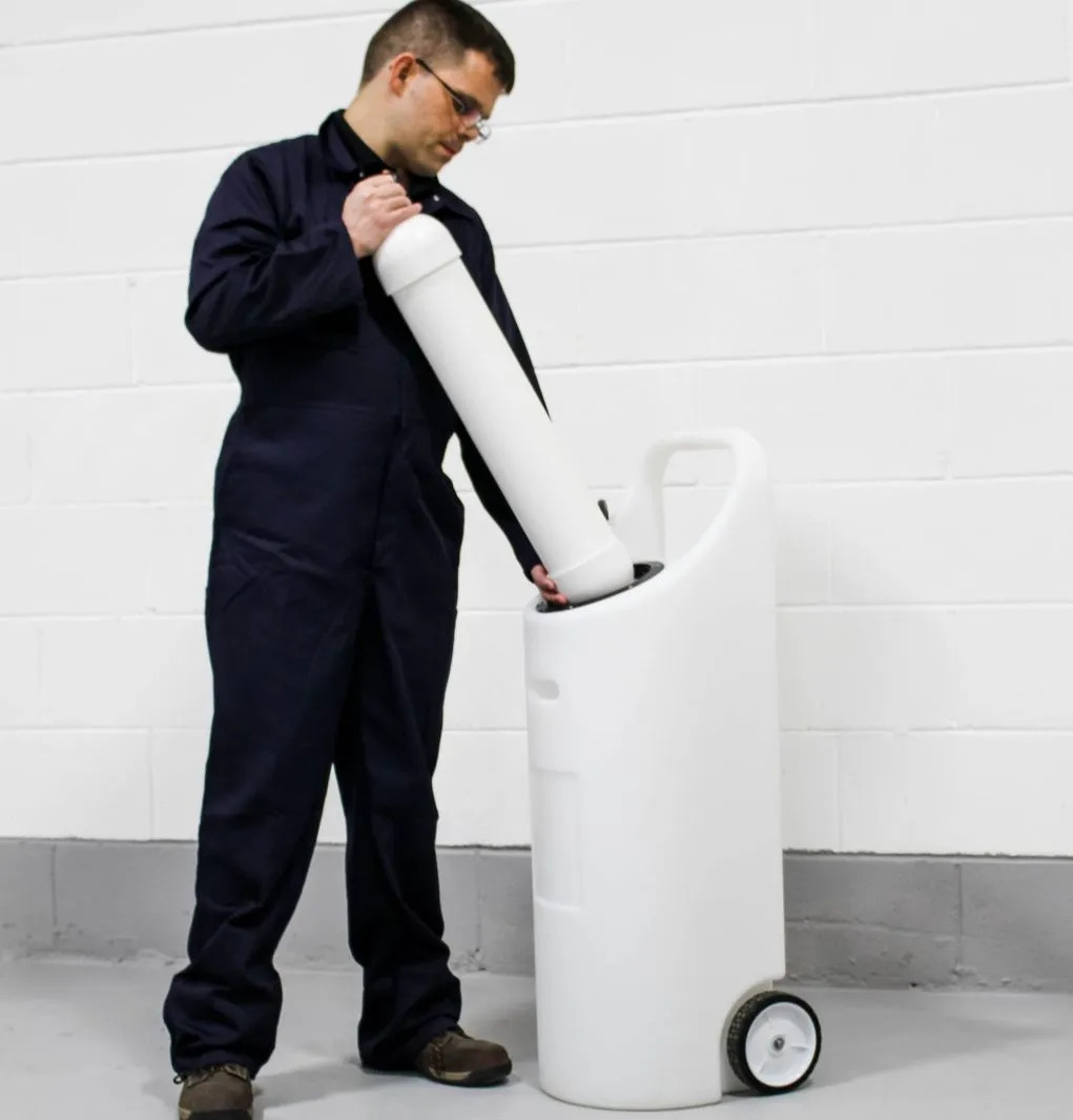 Linde Batteriewagen für destilliertes Wasser