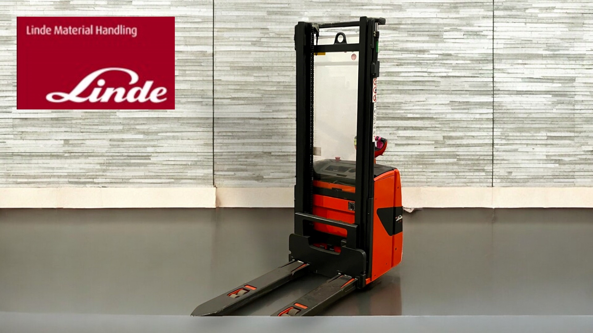 Used Linde L 14 - Year 2017 - 123 hrs use