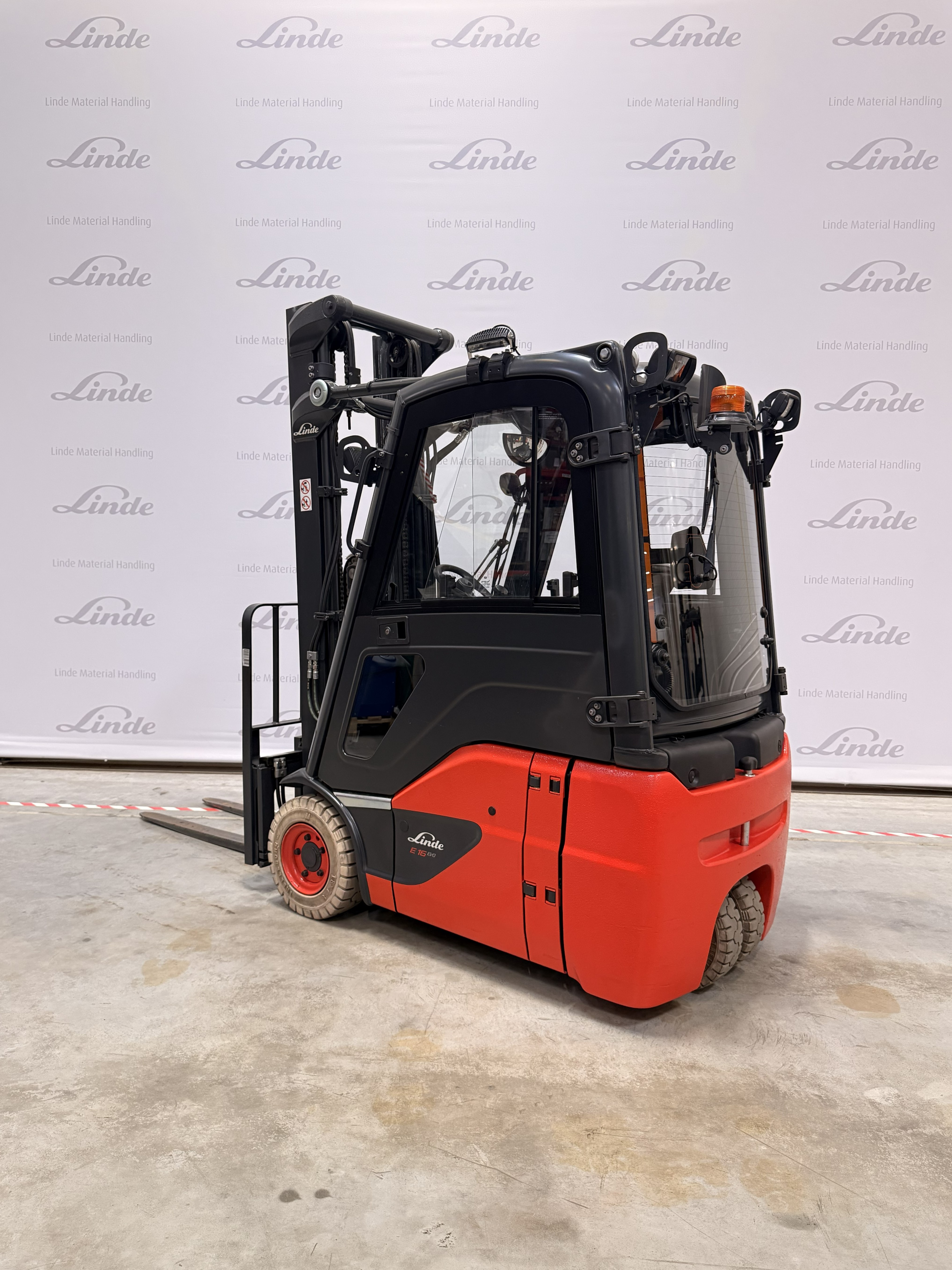 Linde E16C, 2022r., 593 mth