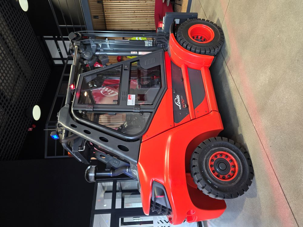 LINDE H70D, 2018, 9600 DELOVNIH UR