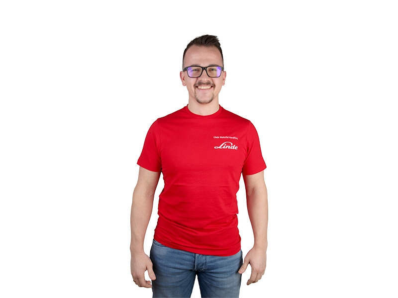 T-Shirt.jpg